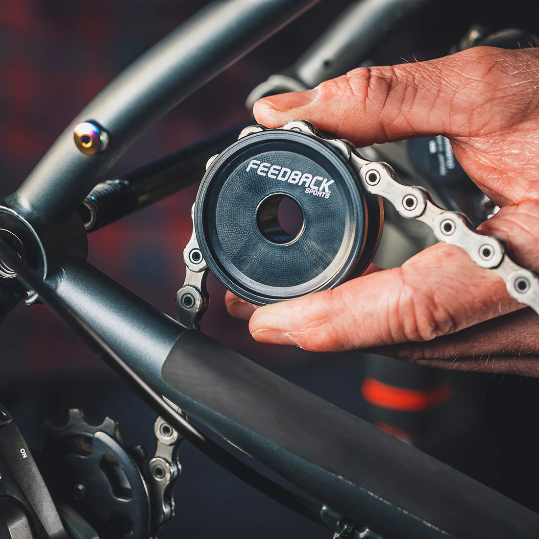 Feedback Thru-Axle Chain Keeper