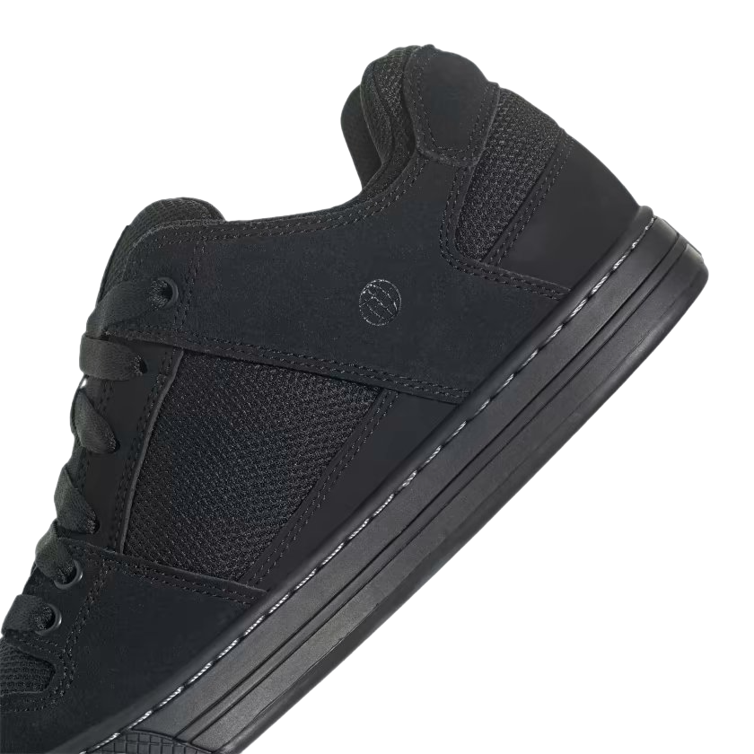 Five Ten Freerider Flat Pedal Shoe - Core Black-Gray Three-Core Black - 2024