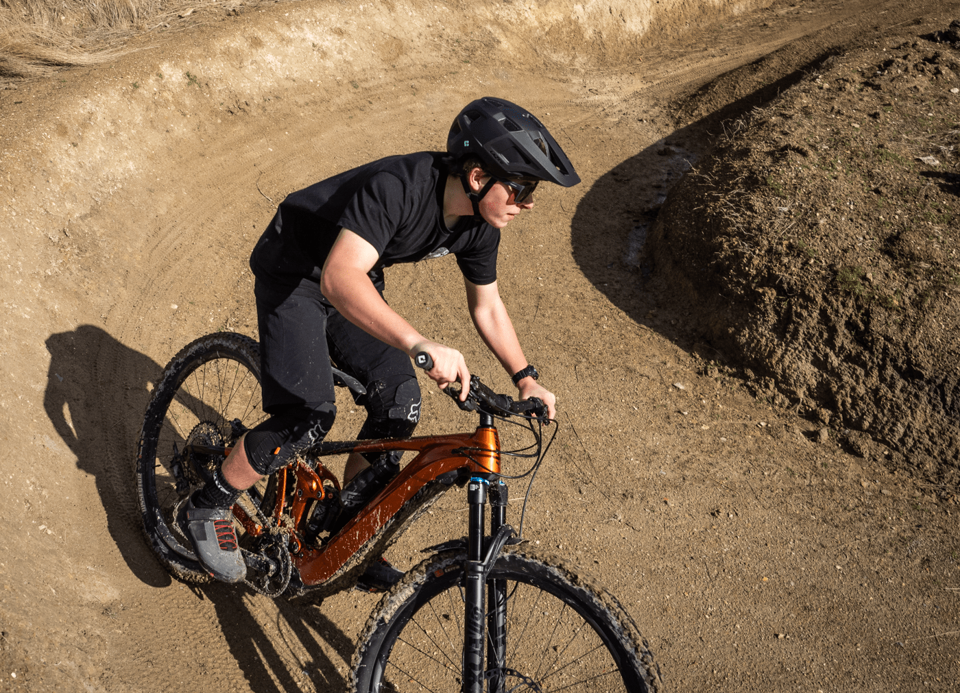 Lazer Lupo Kineticore MTB Helmet - Matte Black