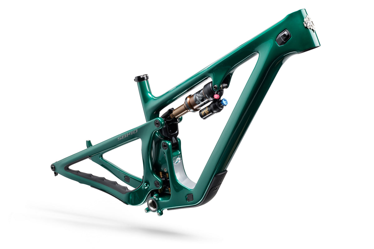 Yeti SB140 T2 29 - Eagle X0/90 - EXC 1501 Carbon Wheels - Emerald