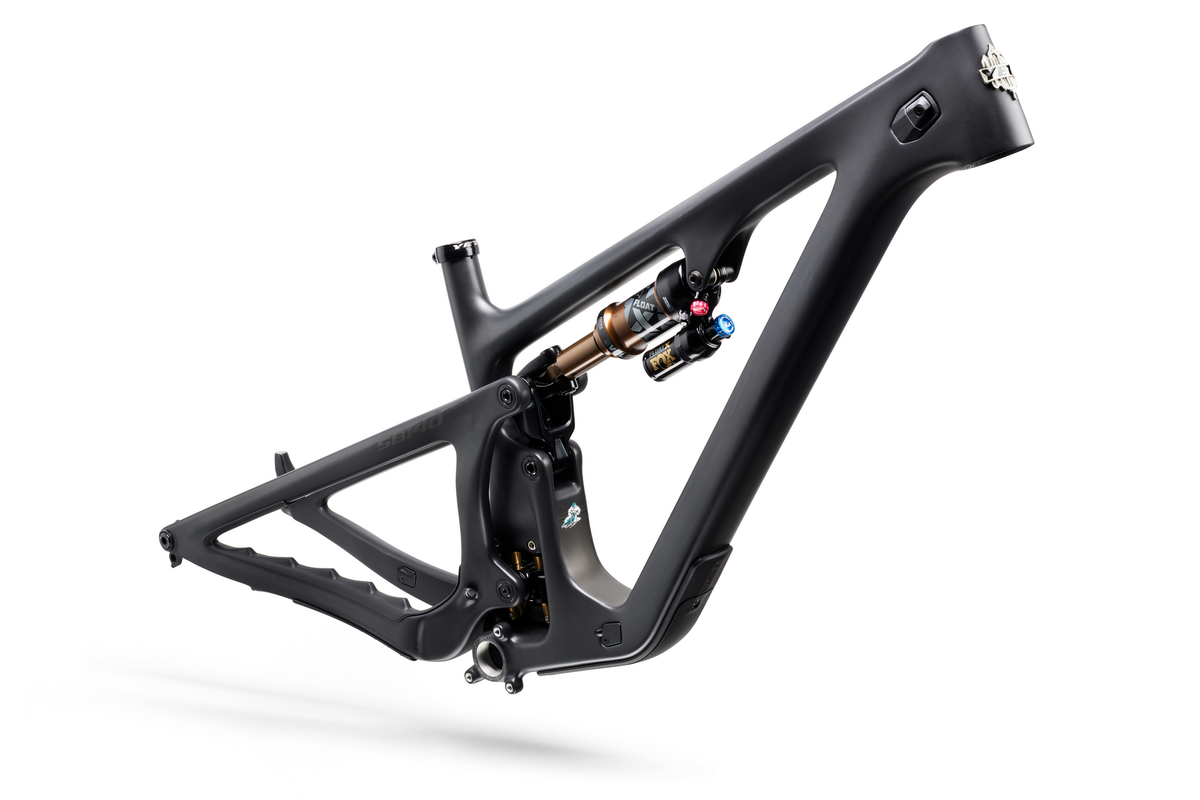 Yeti SB140 T2 29 - Eagle X0/90 - EXC 1501 Carbon Wheels - Raw Carbon