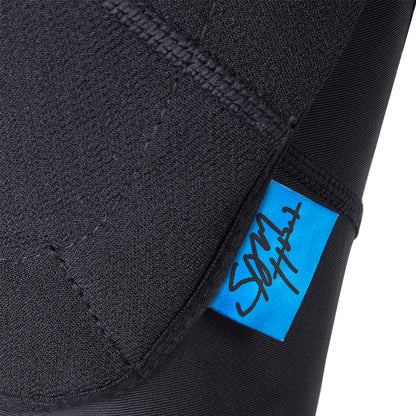 7 iDP Sam Hill Knee Pads - Black