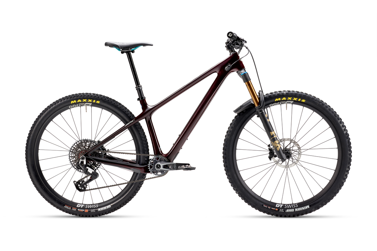 Yeti ARC T2 29 - Eagle 90/X0 - XMC 1700 Carbon Wheels - Redrum
