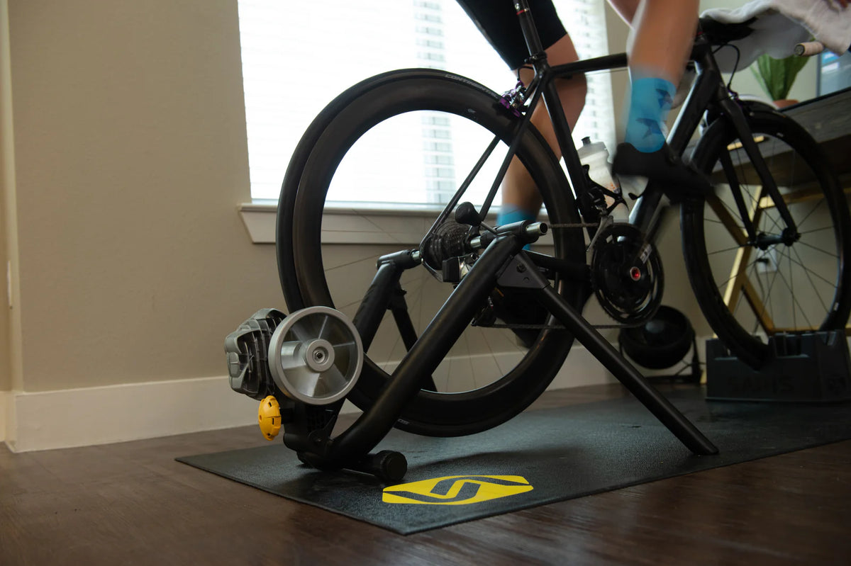 Saris Fluid2 Smart Equipped Trainer