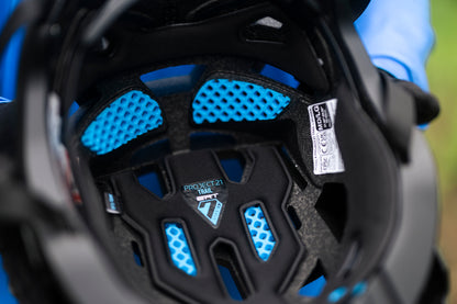 7 iDP Project 21 Trail MTB Helmet - Matt Ice White