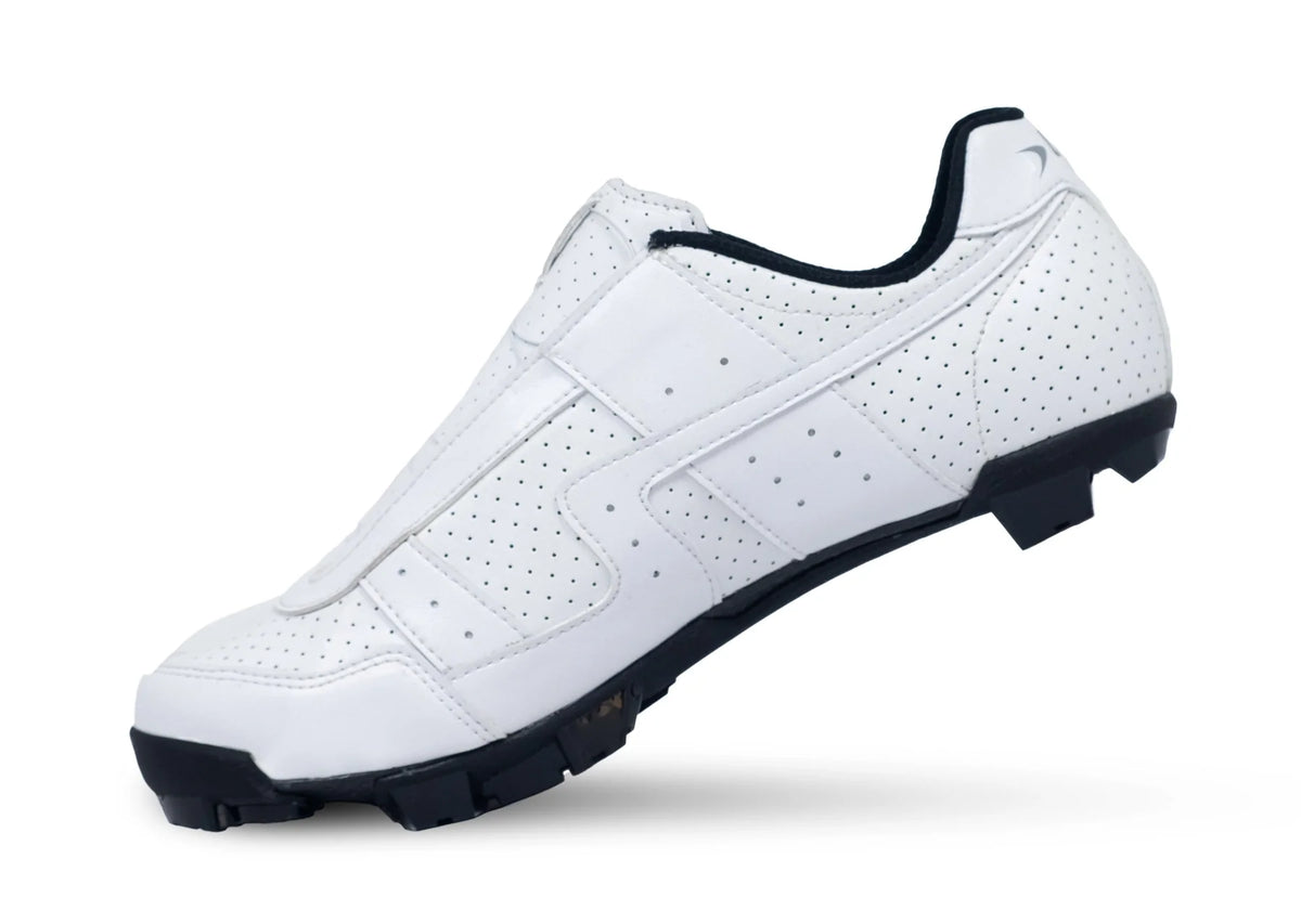 Lake MX30G Gravel Shoe - White Clarino