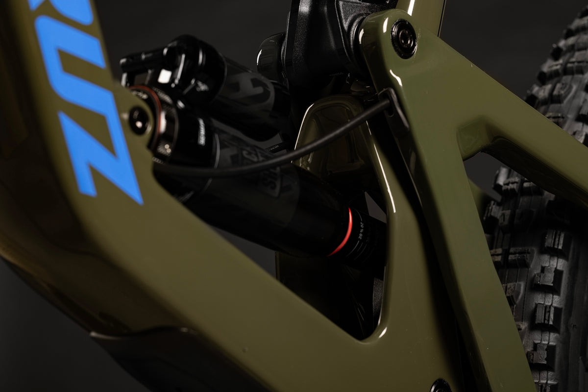 Santa Cruz Bronson Carbon 27.5 - XT Kit - Gloss Moss