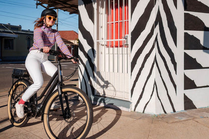 Momentum Lafree E+ 26 E-Bike - Anthracite